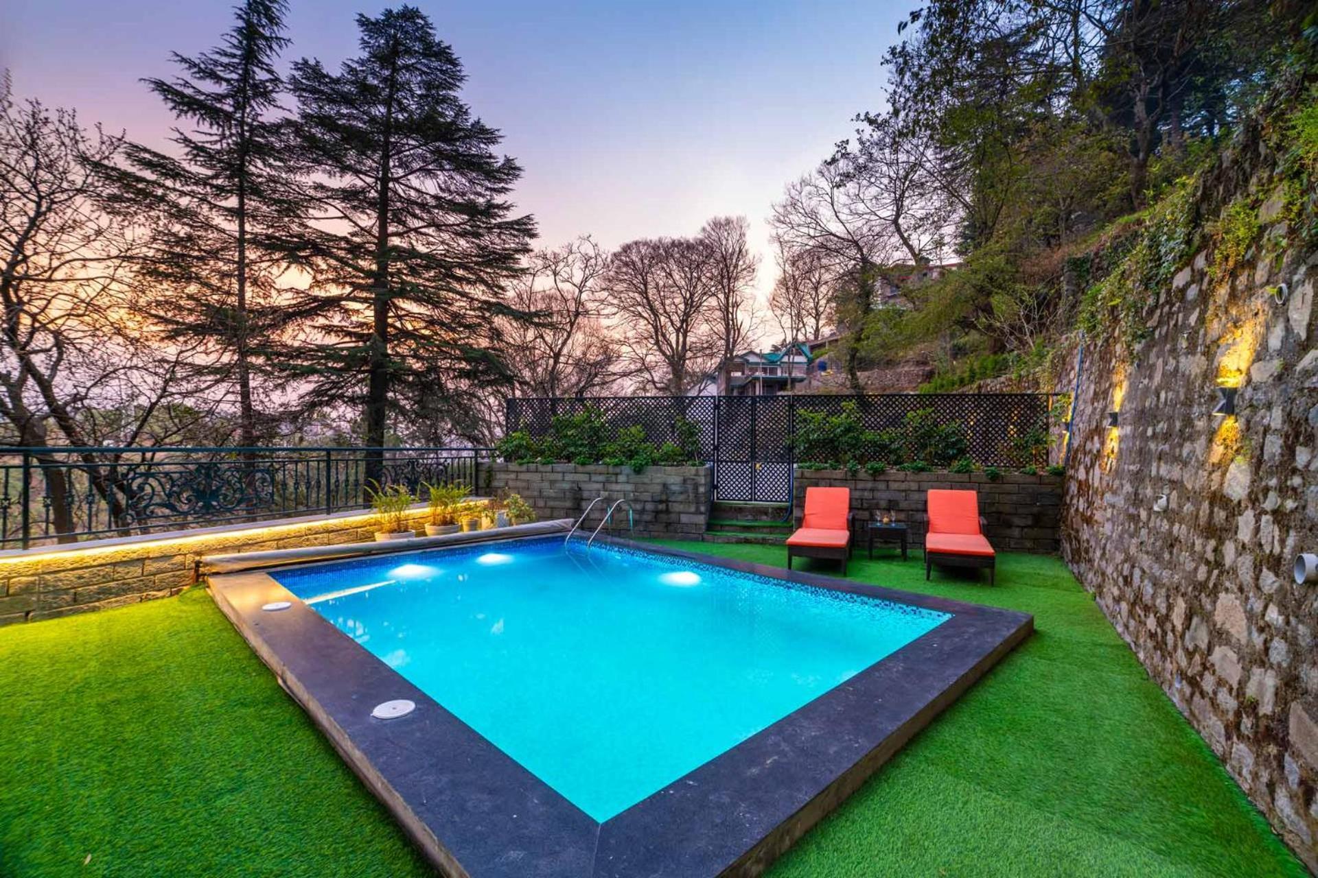 Stayvista At Paris Villa With Pvt Pool & Valley View Kasauli Zewnętrze zdjęcie