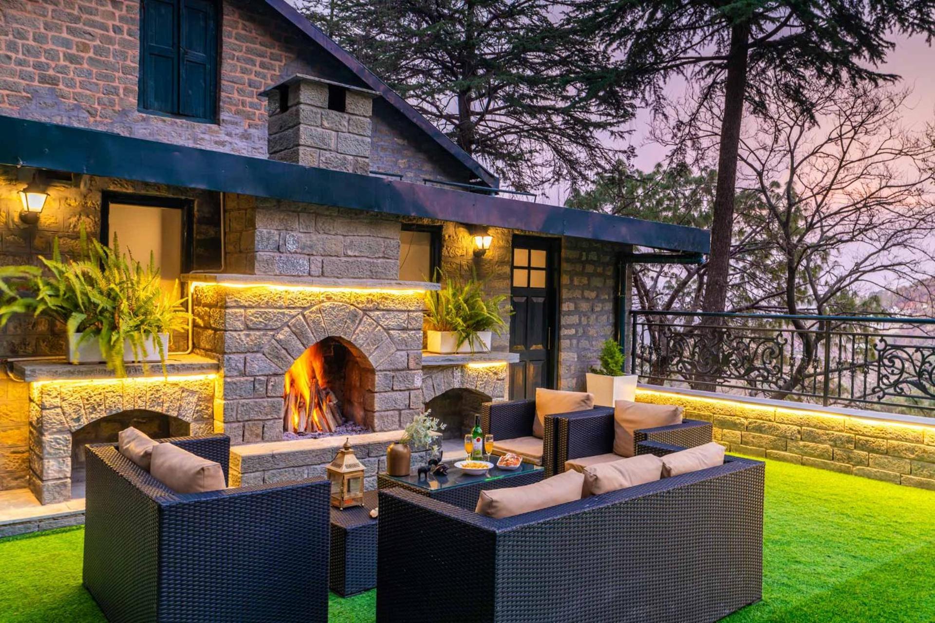 Stayvista At Paris Villa With Pvt Pool & Valley View Kasauli Zewnętrze zdjęcie